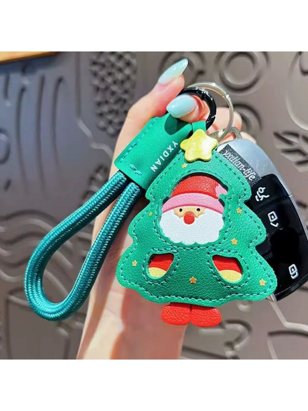 Cute Santa Claus Christmas tree purse charm keychain - Picture 4 of 8